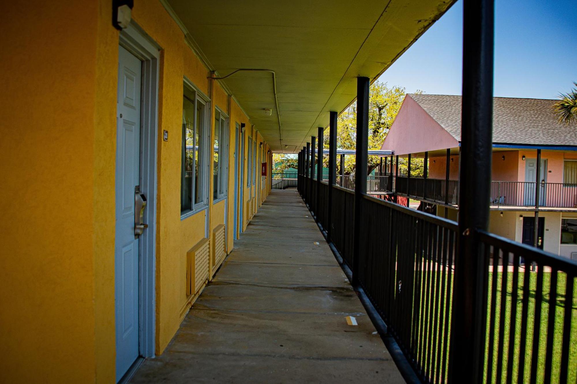 Motel Super 8 By Wyndham Biloxi Zewnętrze zdjęcie