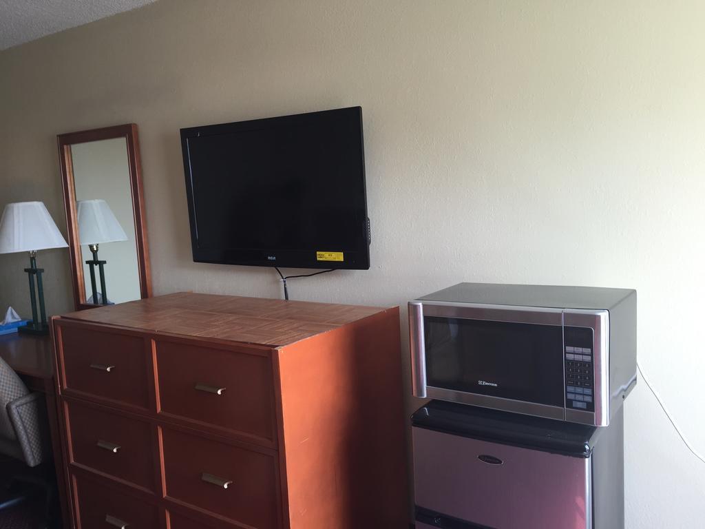Motel Super 8 By Wyndham Biloxi Pokój zdjęcie